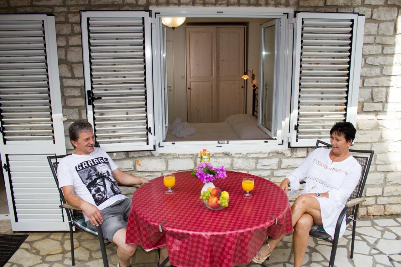 B&B Baron Gautsch Rovinj Buitenkant foto