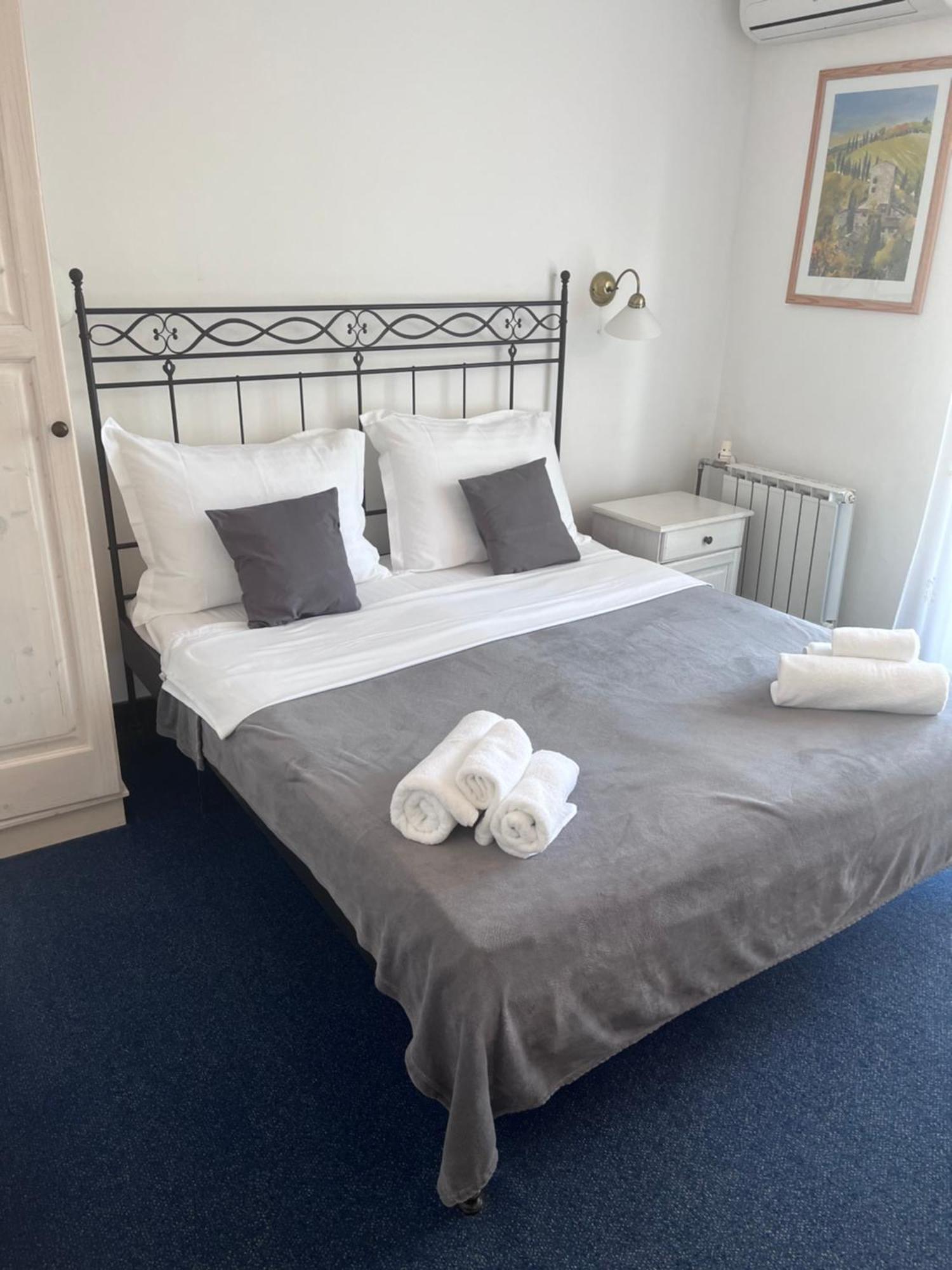 B&B Baron Gautsch Rovinj Buitenkant foto