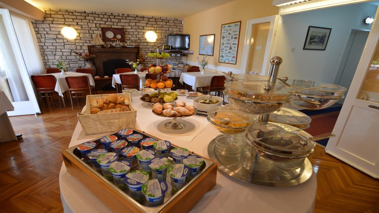 B&B Baron Gautsch Rovinj Buitenkant foto